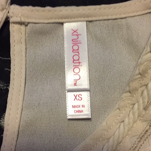 **Brand New** NWT Xhilaration Ivory Top XS - Picture 3 of 5
